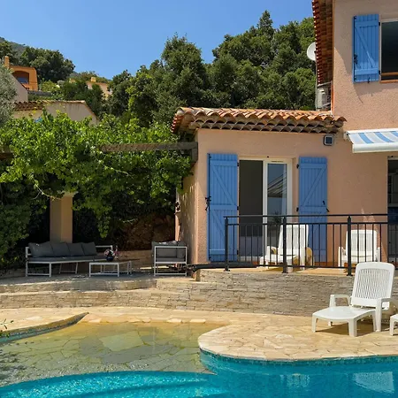 Yasmine Villa Cavalaire-sur-Mer