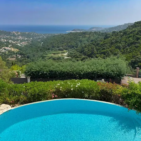 Yasmine * Cavalaire-sur-Mer