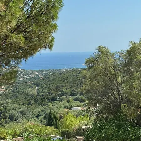 Yasmine Villa Cavalaire-sur-Mer