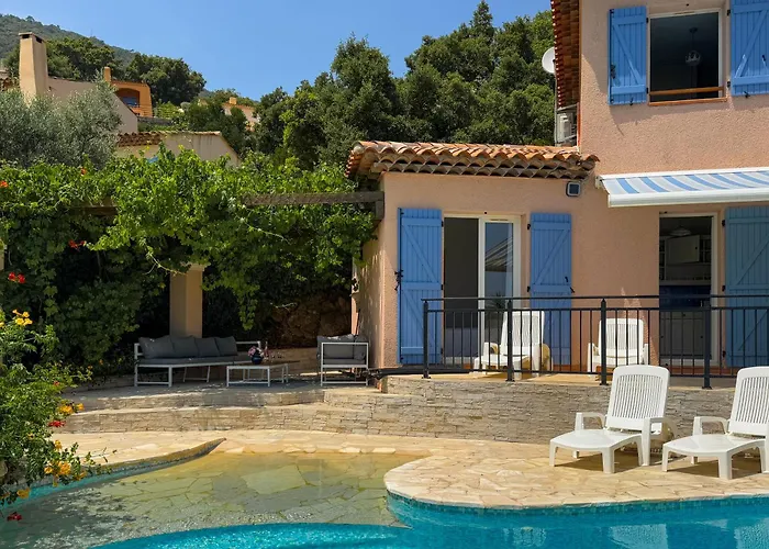 Yasmine Villa Cavalaire-sur-Mer