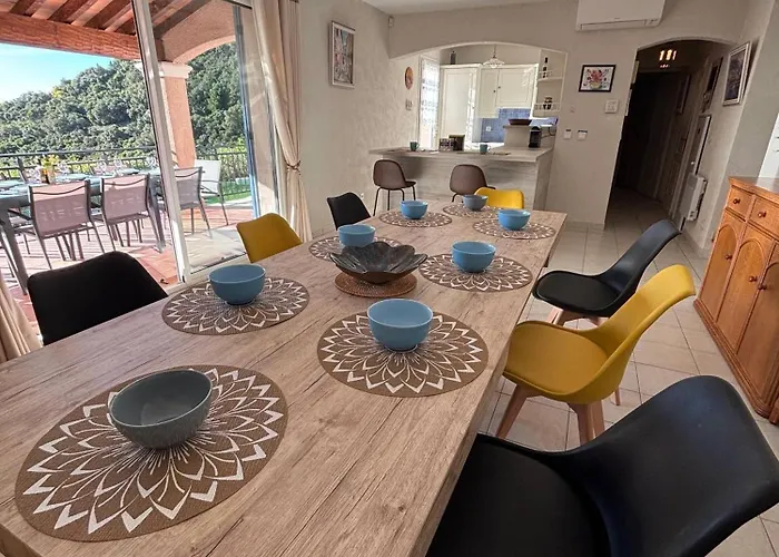 Yasmine Villa Cavalaire-sur-Mer