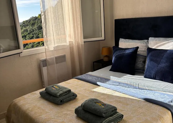 Yasmine Villa Cavalaire-sur-Mer