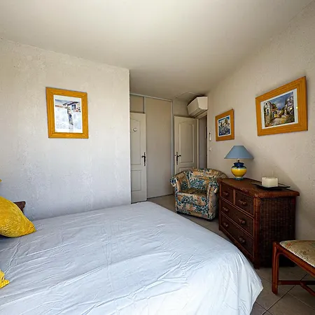 Yasmine * Кавалер-сюр-Мер