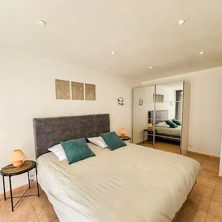 Вилла Yasmine Кавалер-сюр-Мер