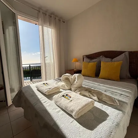 Yasmine Cavalaire-sur-Mer